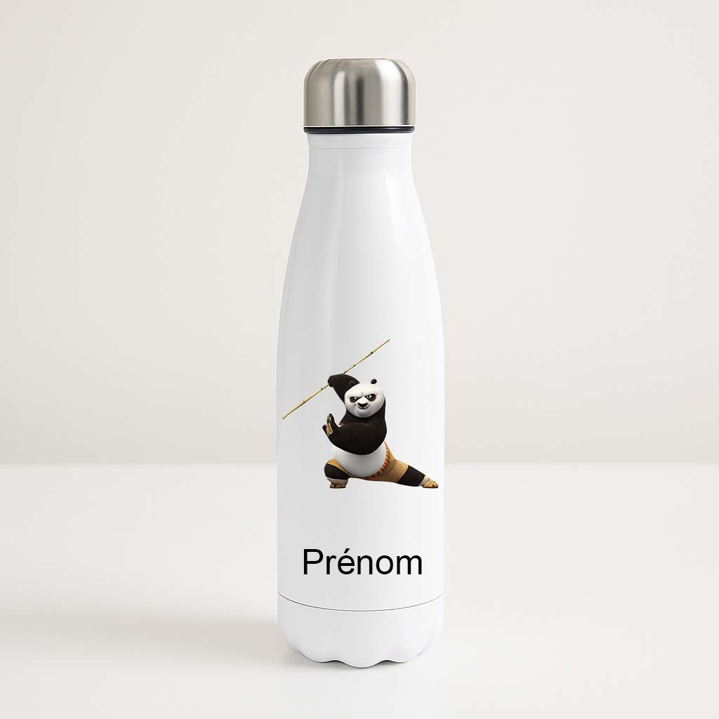 Bouteille isotherme blanche avec illustration de Po (Kung Fu Panda) brandissant un bâton, prénom personnalisable en dessous
