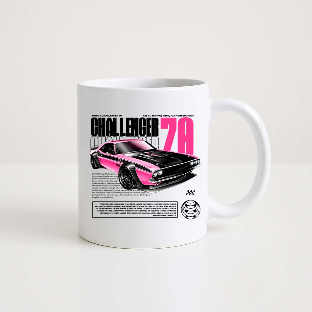 Mug en céramique blanche 350ml avec illustration Dodge Challenger noir et rose, espace prénom personnalisable.