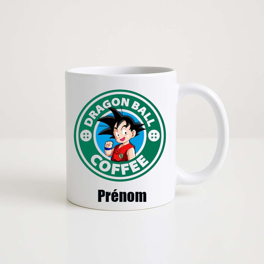 Mug blanc 330ml avec Goku en Super Saiyan aurĂ©olĂ© dâĂ©nergie, espace pour un prĂ©nom personnalisable.