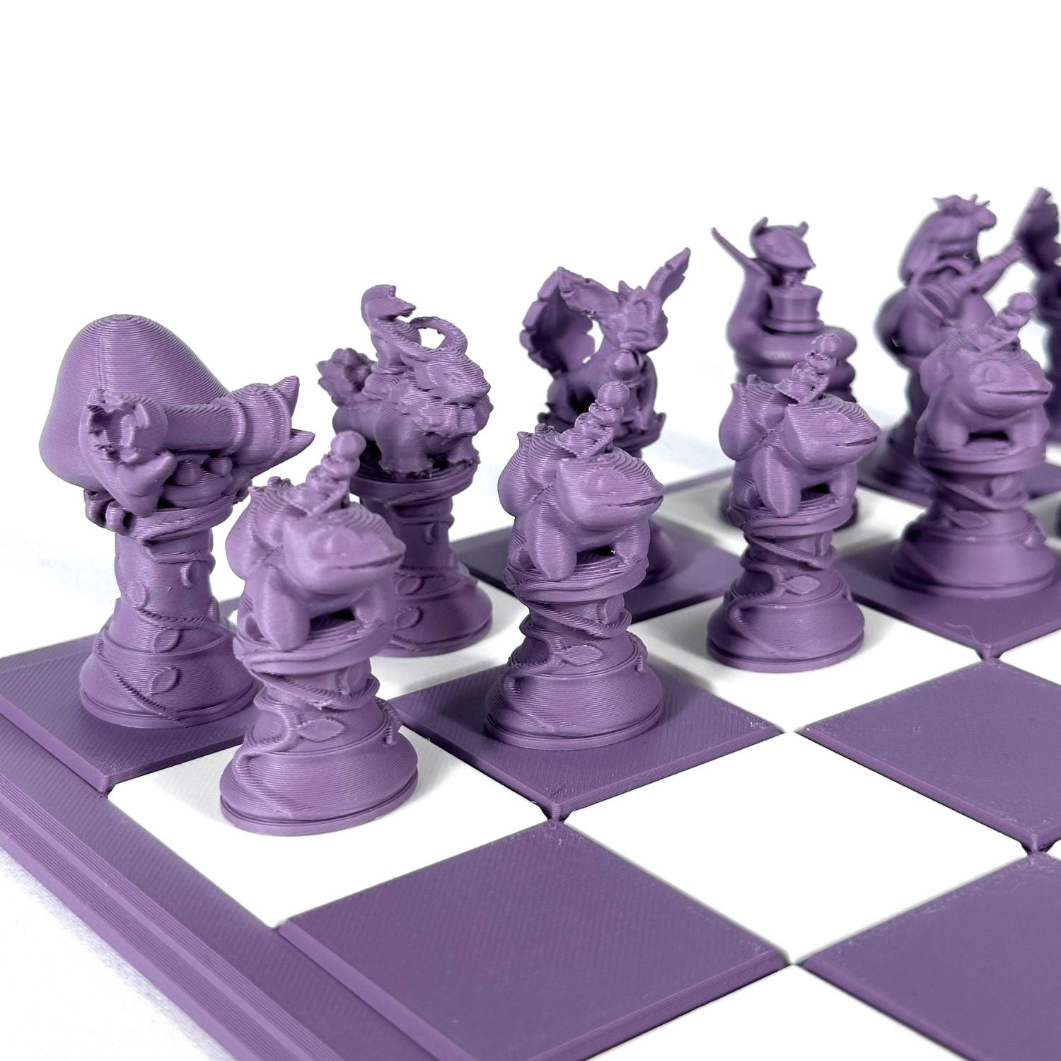 Pièces d’échecs Pokémon couleur pastel violet imprimées en 3D – vendues sans plateau, création HomeDesign74.