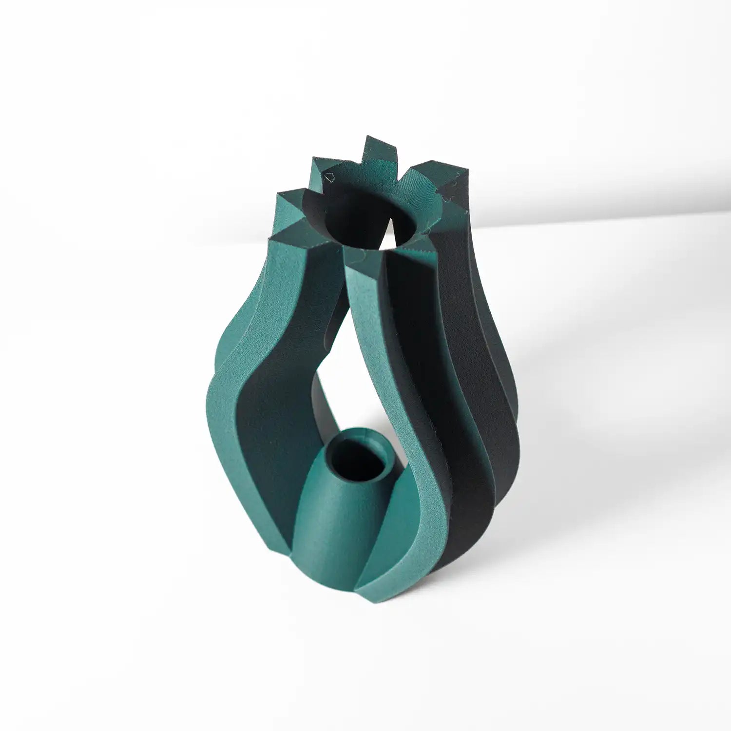 🕊️ IKI Vase