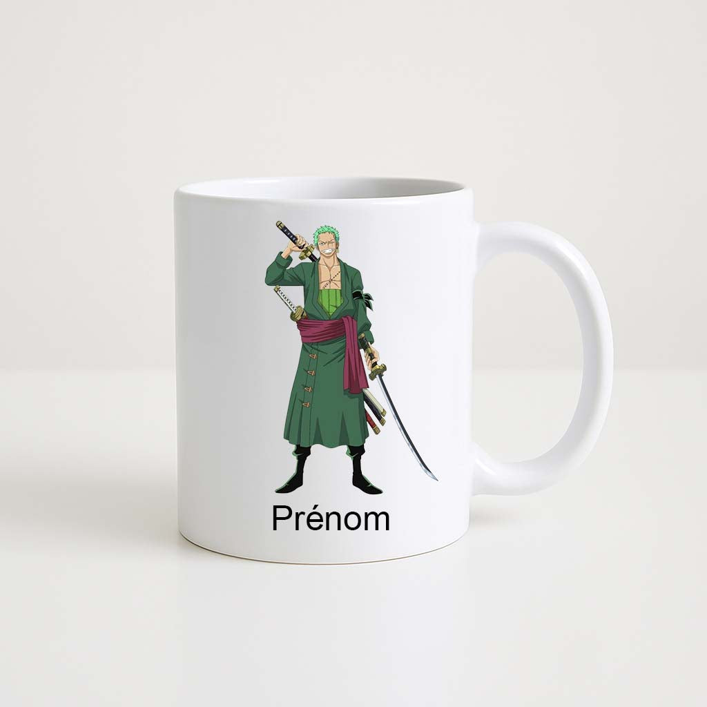 Mug blanc 330 ml avec illustration d’un personnage ressemblant à Zoro de One Piece en tenue verte et un espace personnalisable pour prénom