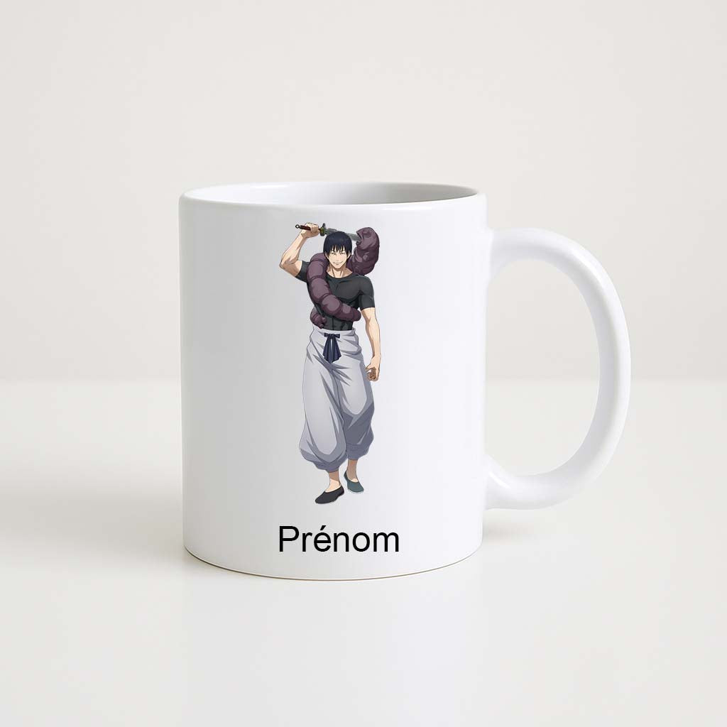 Mug blanc 330 ml avec illustration d’un personnage ressemblant à un combattant de Sakamoto Days tenant une arme sur l’épaule, espace personnalisable pour prénom