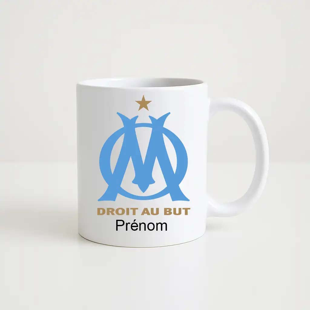 Mug blanc de 330 ml avec le logo du club Olympique de Marseille, accompagné de l’inscription "Prénom" personnalisable en dessous.