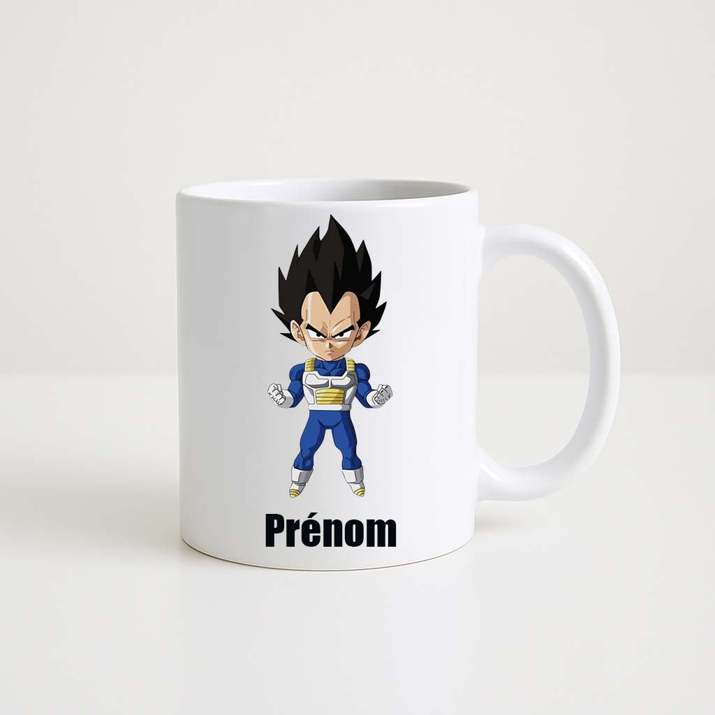 Mug blanc 330ml avec Vegeta en version chibi, prince Saiyan fier, espace pour un prénom personnalisable.