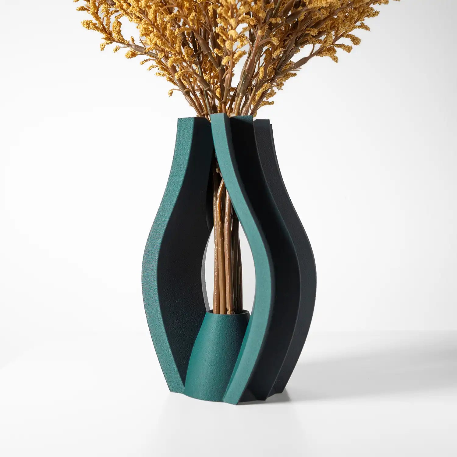 🕊️ IKI Vase